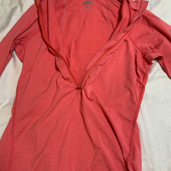 Nike dri fit scuba beach top - Picture 2 of 7